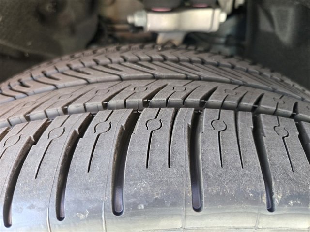 Used 2022 Porsche Macan image 8