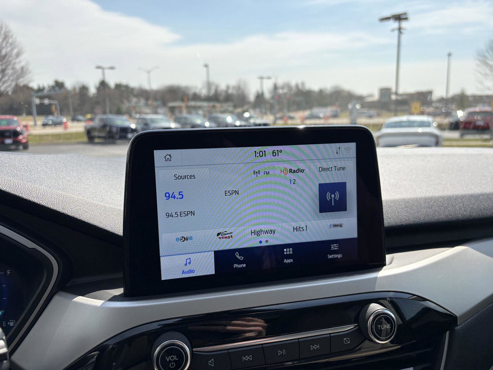 Used 2021 Ford Escape SEL w/ Technology Package image 9