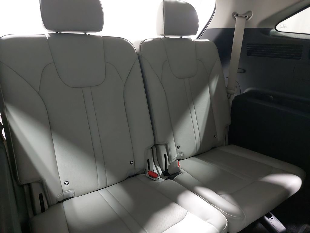 Used 2024 Kia Sorento SX image 12