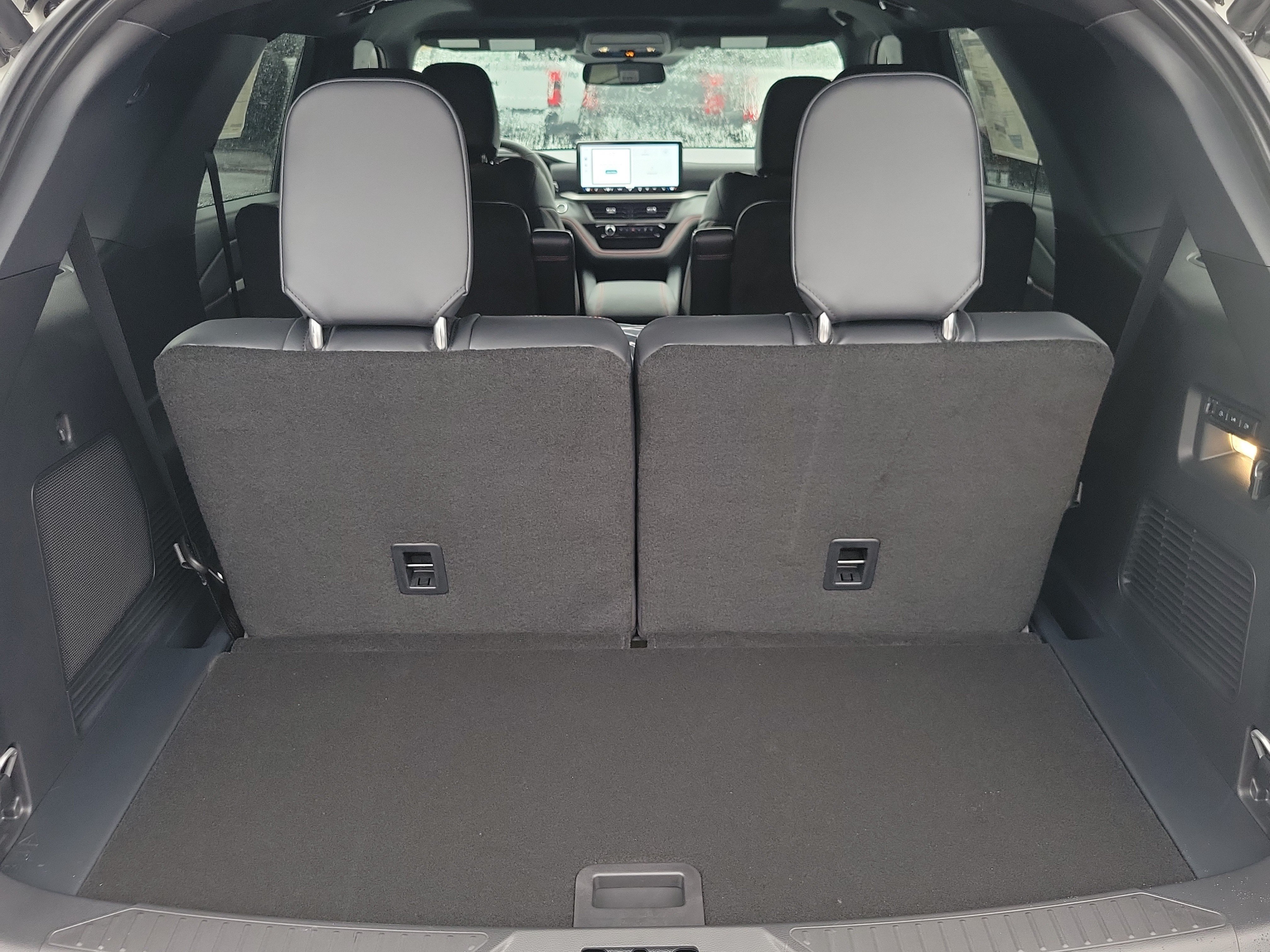 New 2027 Ford Explorer ST w/ Sun And Sound Package RWD image 8