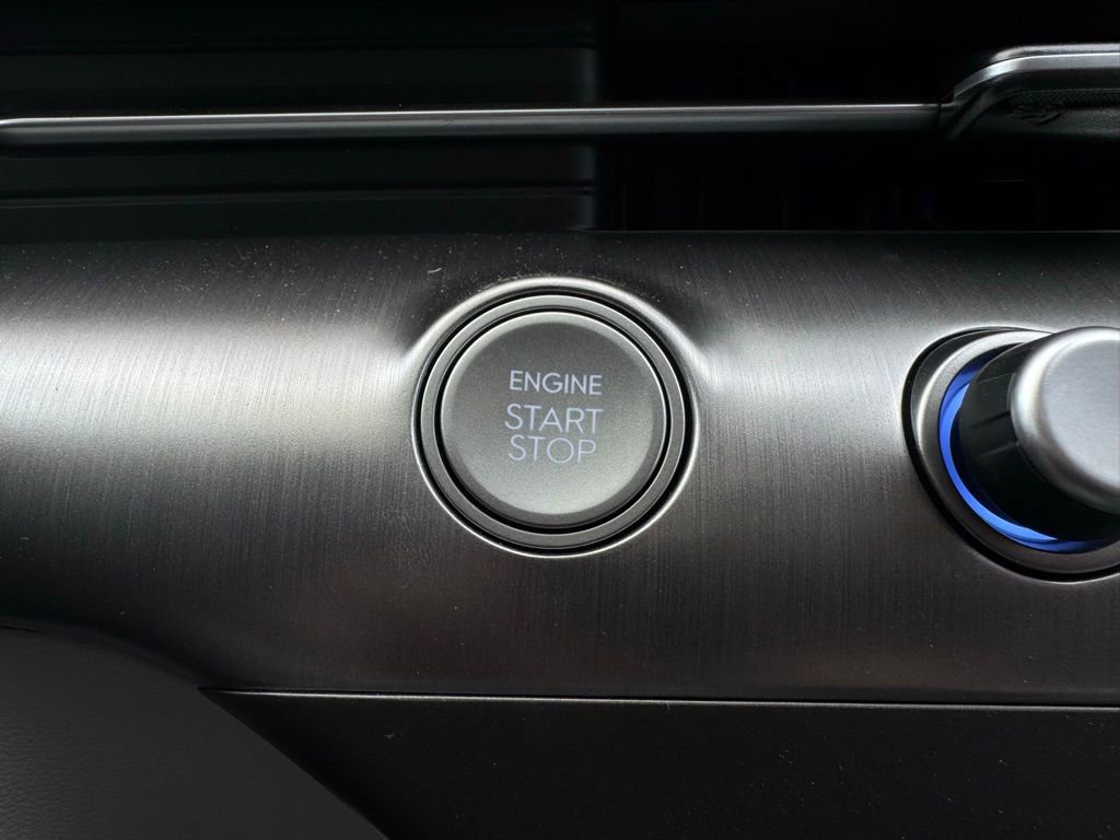 Used 2026 Hyundai Kona SEL Sport image 27