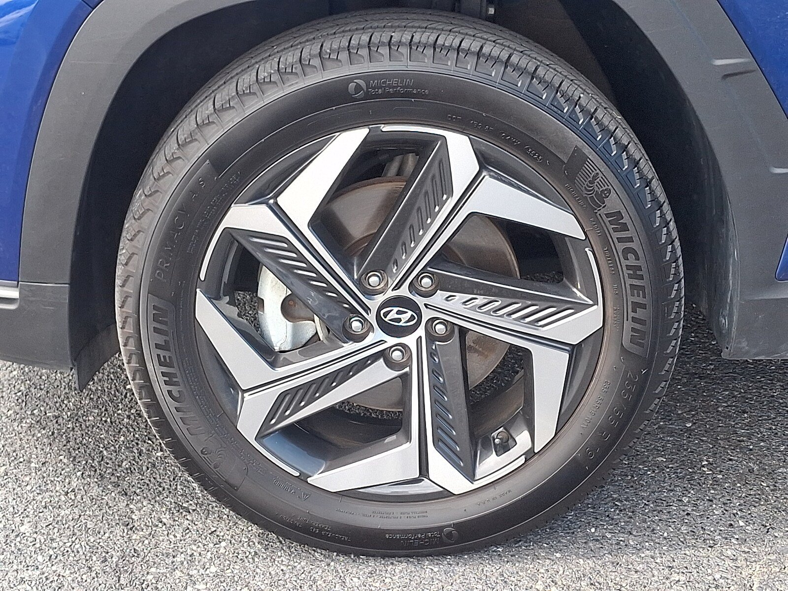 Certified 2024 Hyundai Tucson SEL w/ Convenience Package AWD/4WD image 9