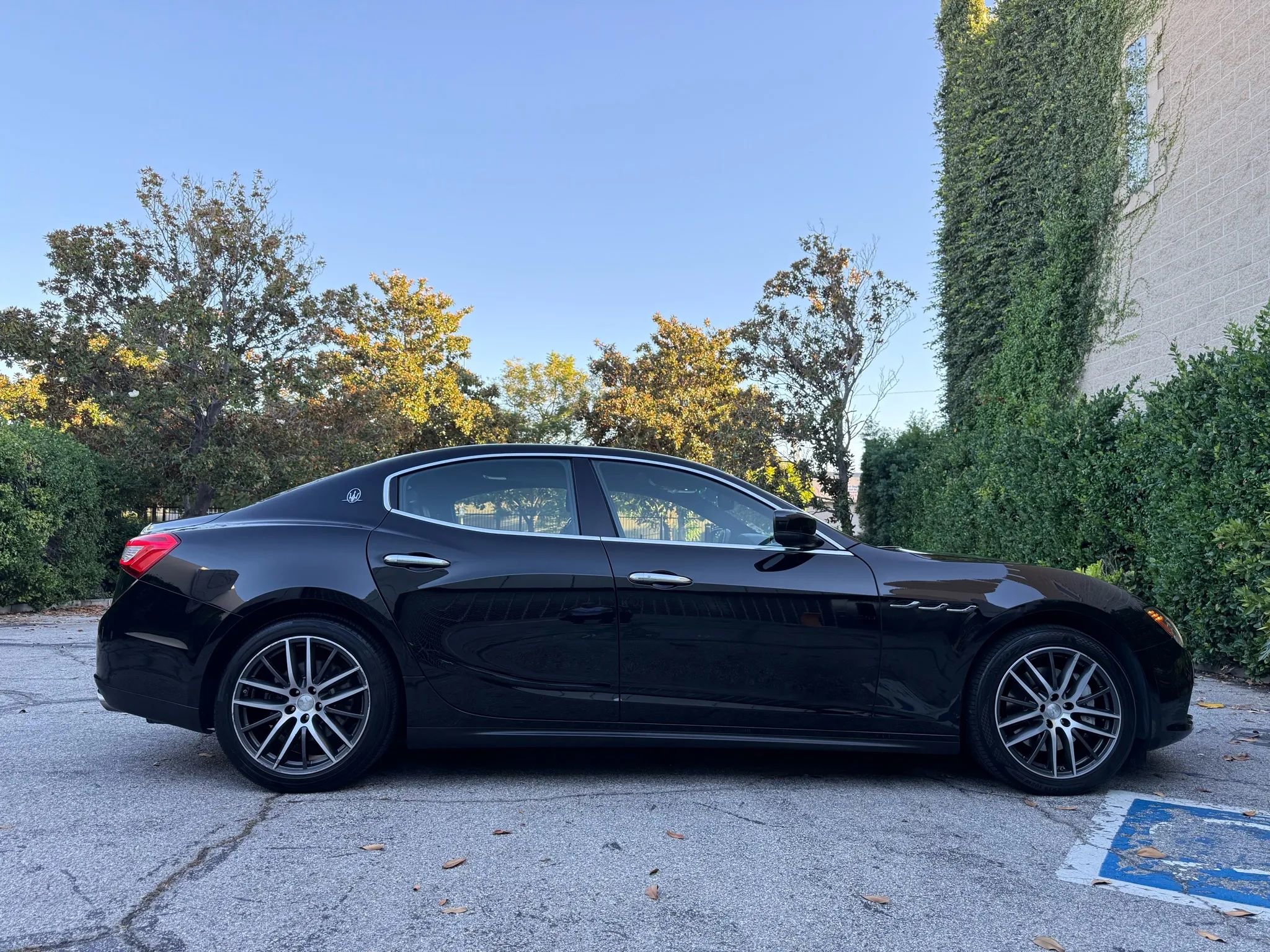 Used 2016 Maserati Ghibli image 6
