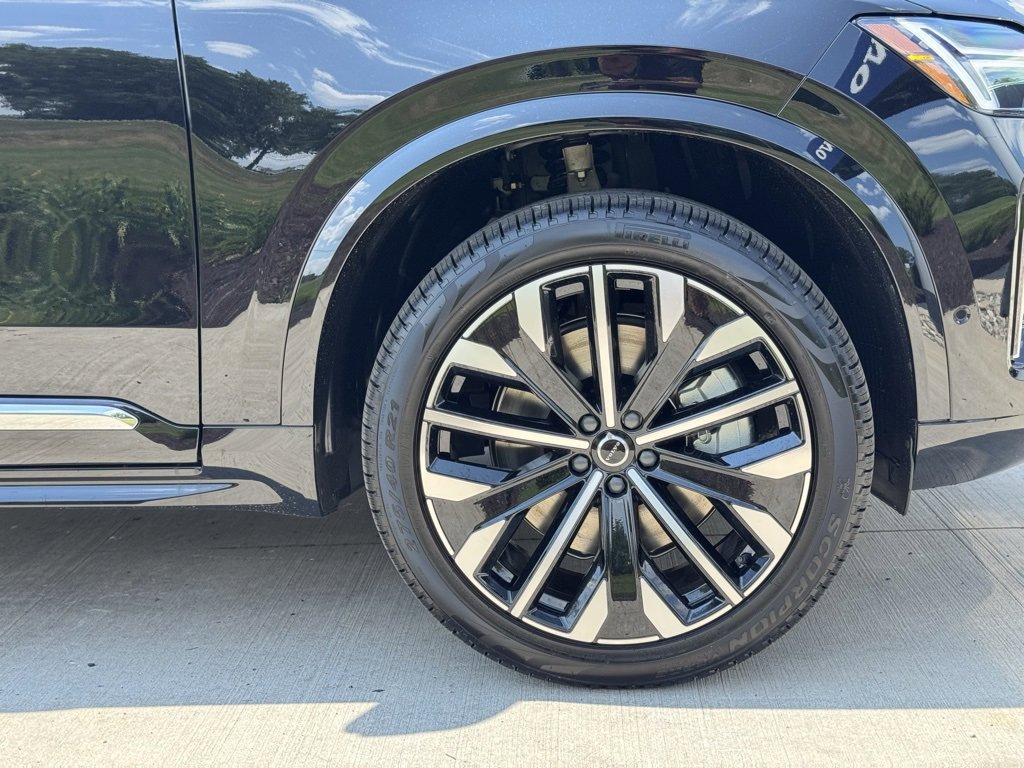 New 2026 Volvo XC90 T8 Plus image 6