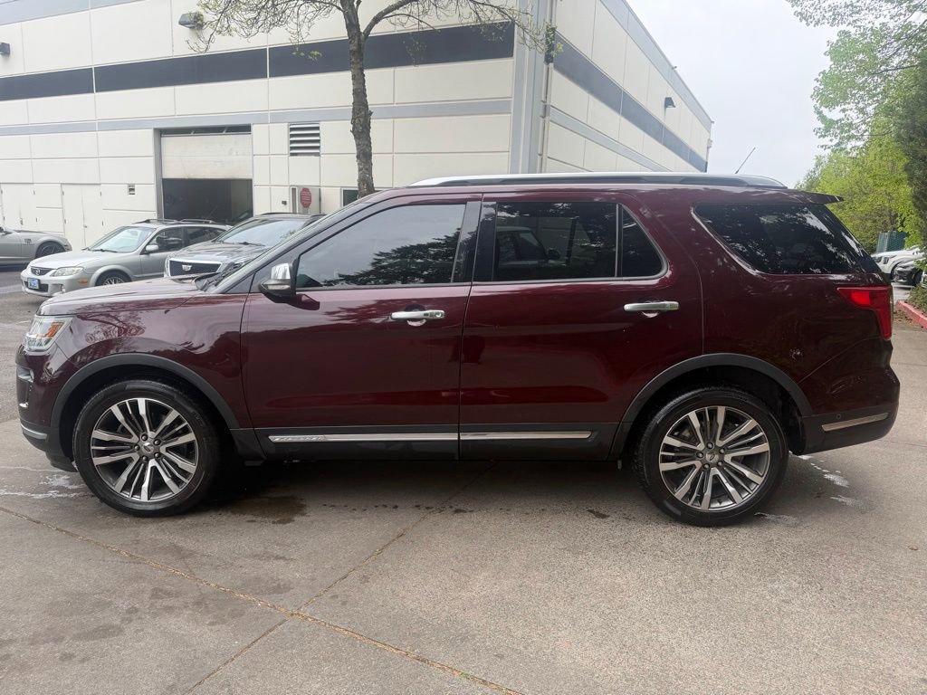 Used 2018 Ford Explorer Platinum AWD/4WD image 7