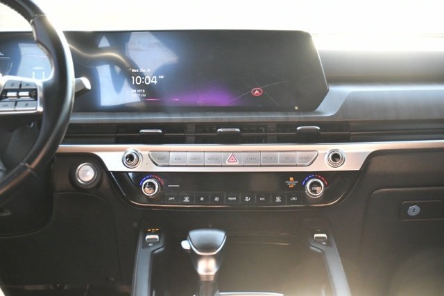 Used 2023 Kia Telluride EX w/ EX Captain's Chair Package image 11