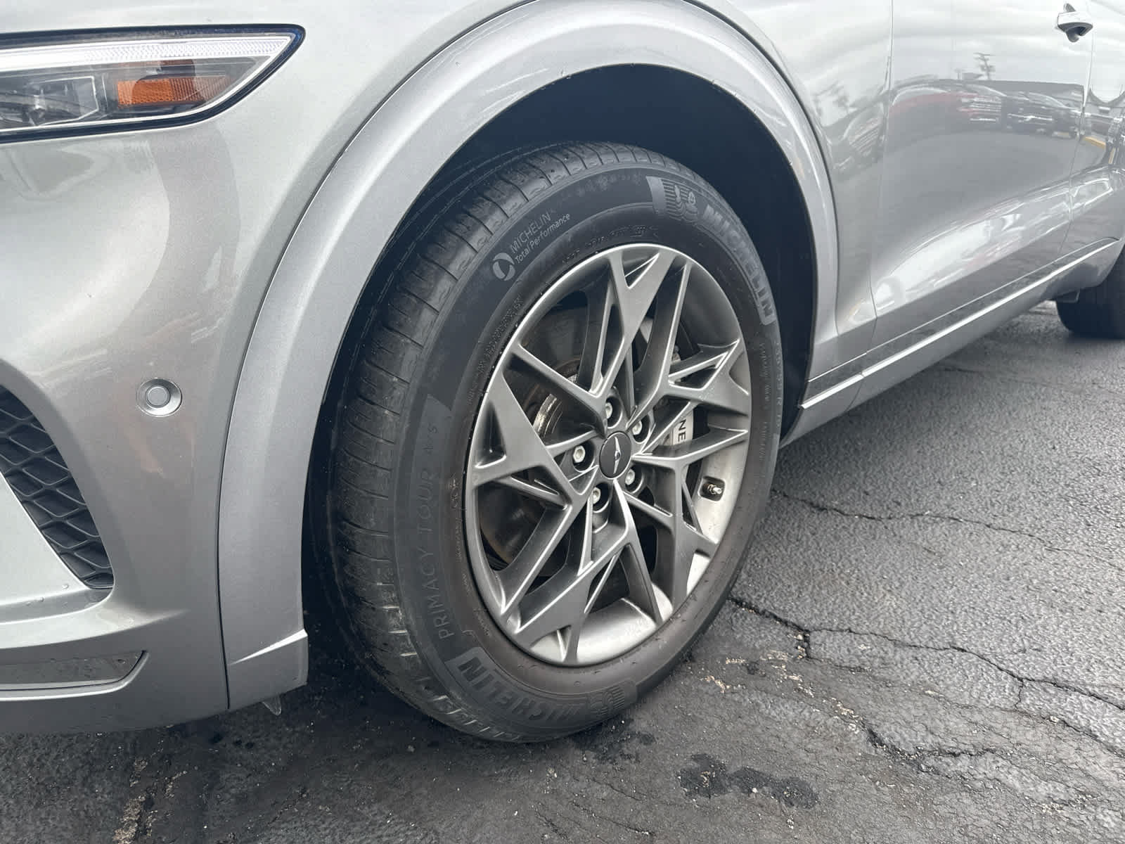 Used 2023 Genesis GV70 2.5T w/ Advanced Package AWD/4WD image 9