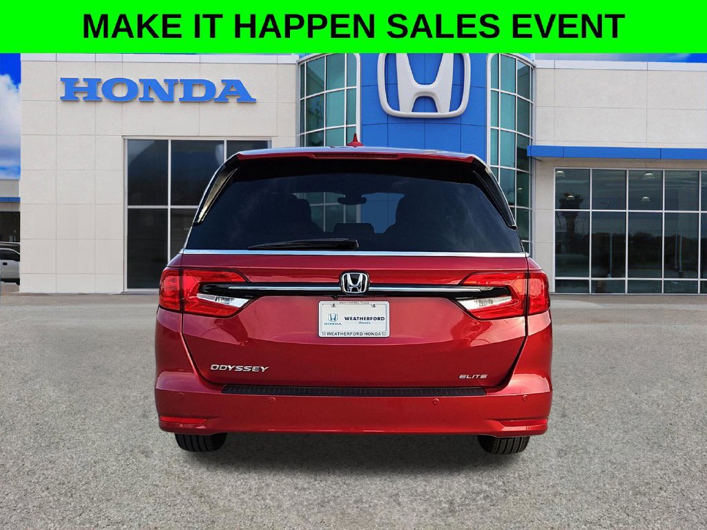 Used 2023 Honda Odyssey Elite image 4