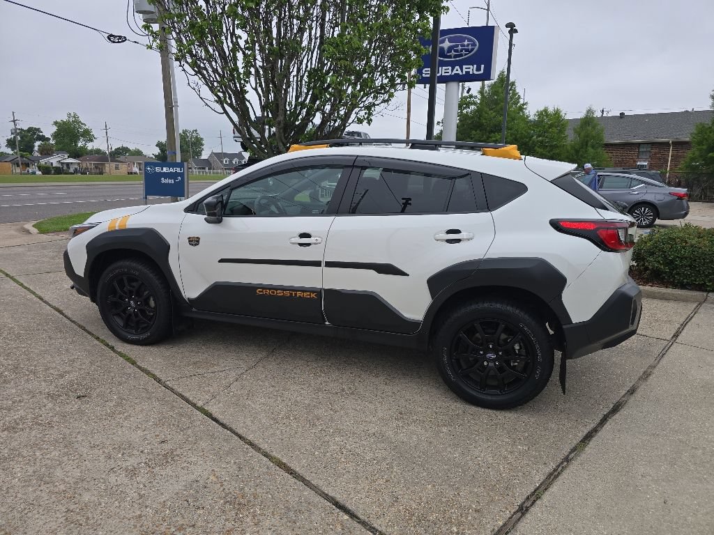 Used 2024 Subaru Crosstrek 2.5i Wilderness w/ Crosstrek Mirror Package AWD/4WD image 9