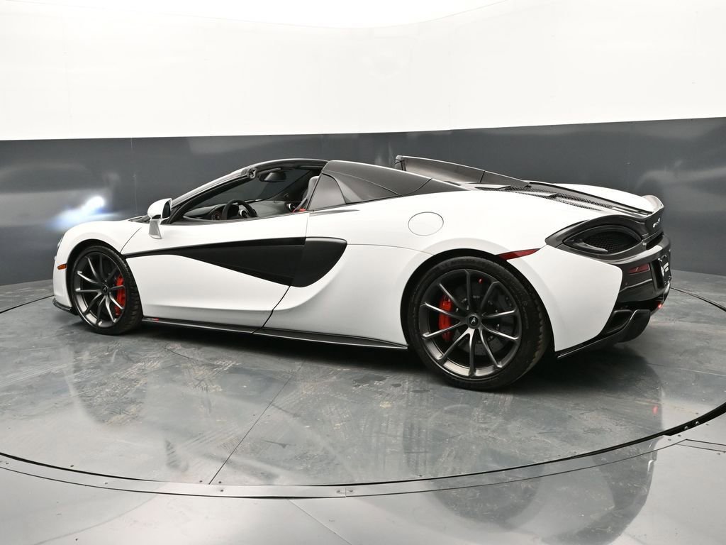 Used 2019 McLaren 570S Spider image 6