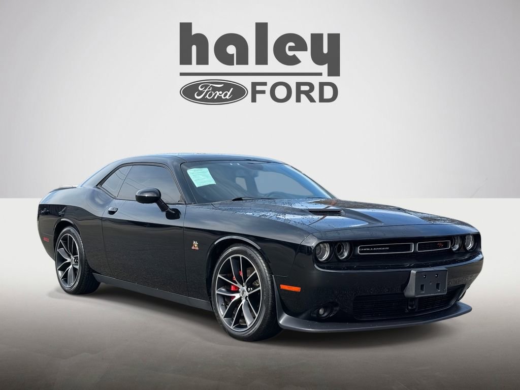 Used 2018 Dodge Challenger R/T Scat Pack w/ Leather Interior Group