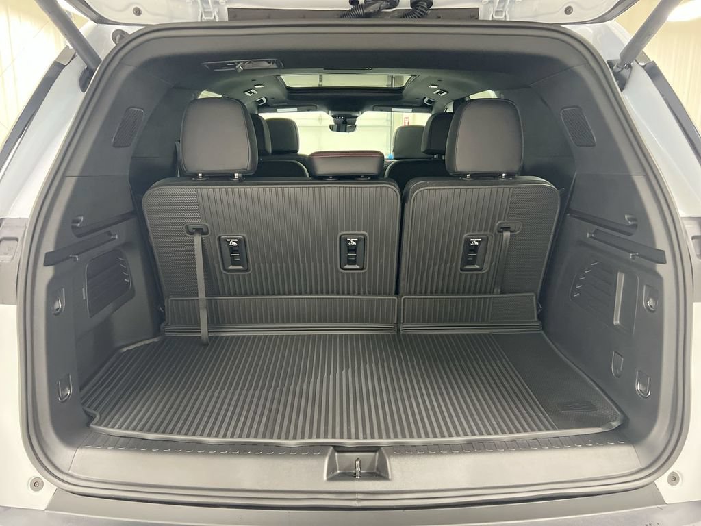 New 2026 Chevrolet Traverse Z71 w/ Enhanced Driving Package AWD/4WD image 26