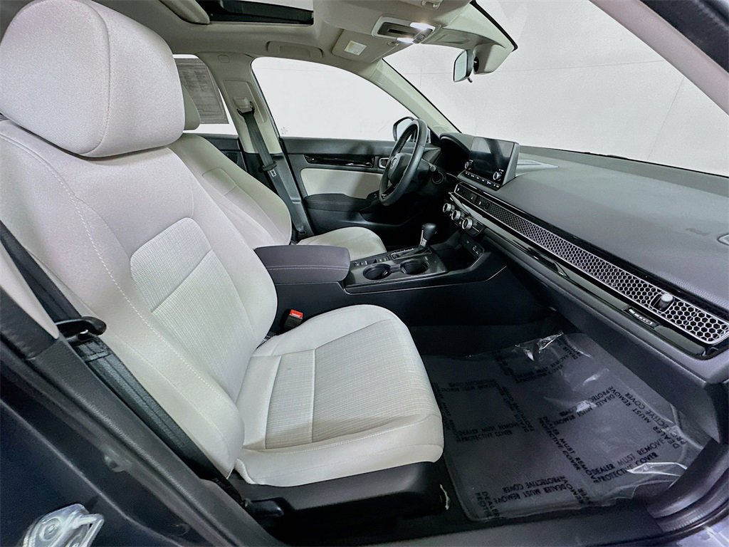 Used 2023 Honda Civic EX image 10