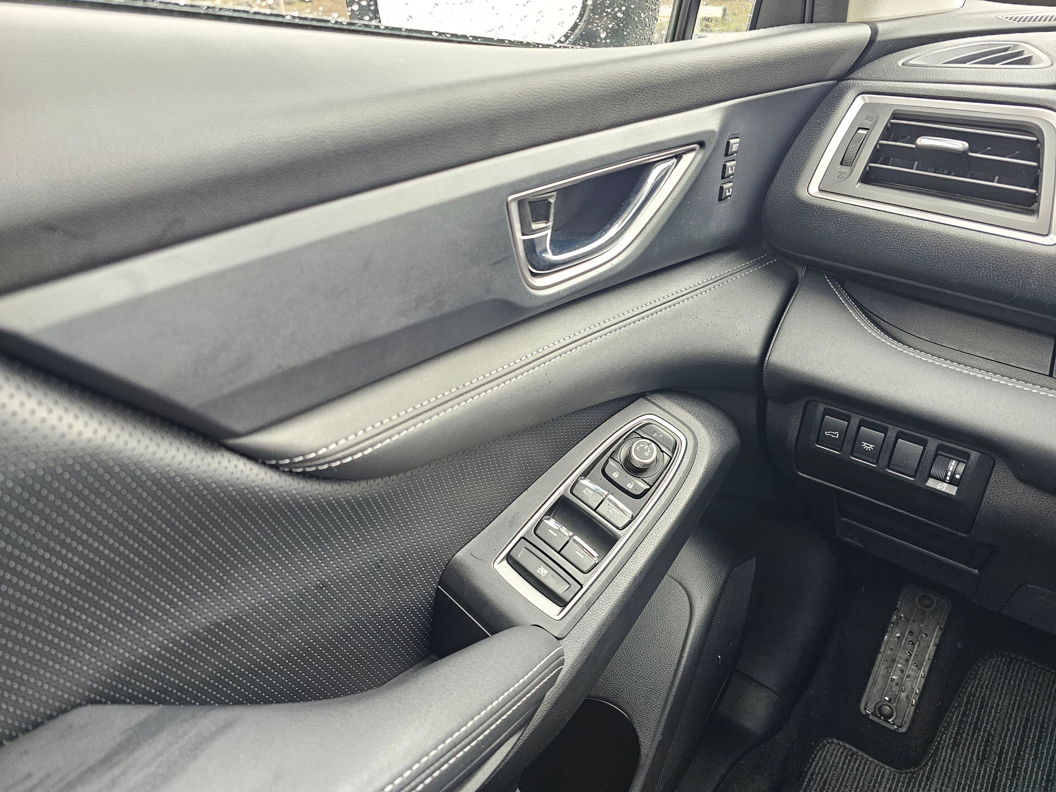 Used 2023 Subaru Ascent Limited w/ Technology Package image 28