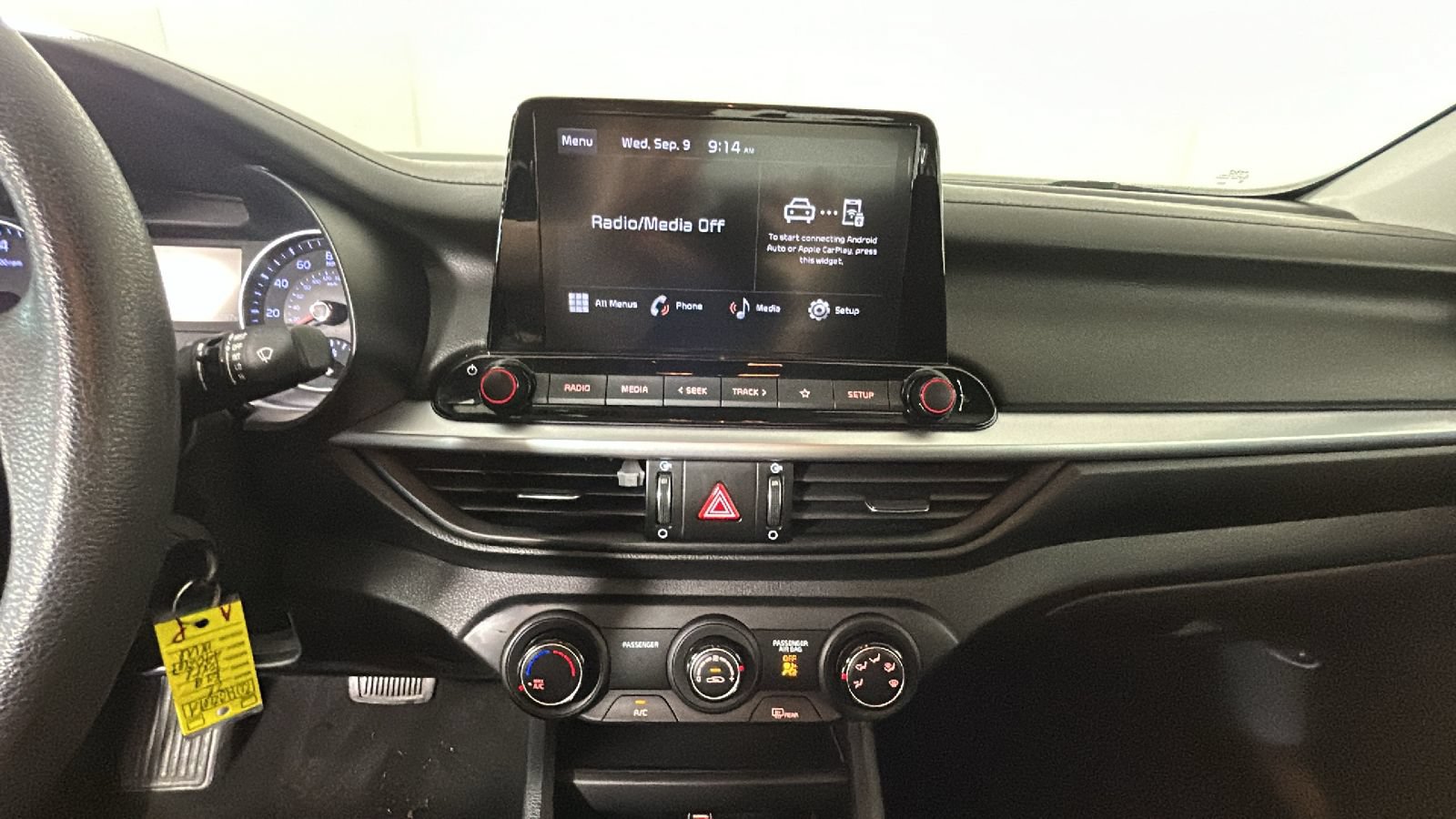 Used 2022 Kia Forte LXS FWD image 26