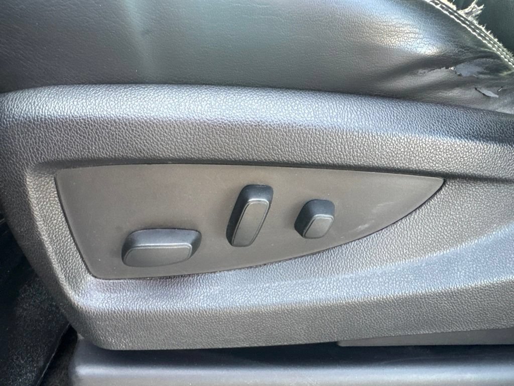 Used 2017 GMC Sierra 1500 Denali w/ Denali Ultimate Package AWD/4WD image 11