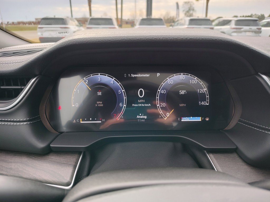 New 2025 Jeep Grand Cherokee Limited AWD/4WD image 18