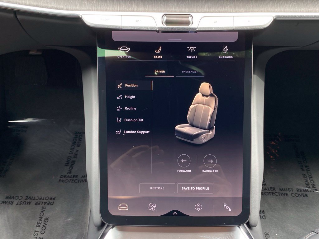 Used 2024 Lucid Air Pure RWD image 31