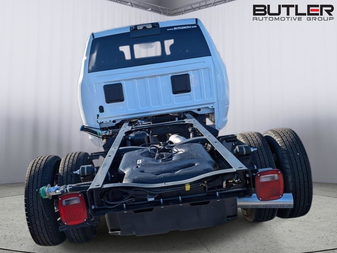 New 2026 RAM 3500 Tradesman AWD/4WD image 5