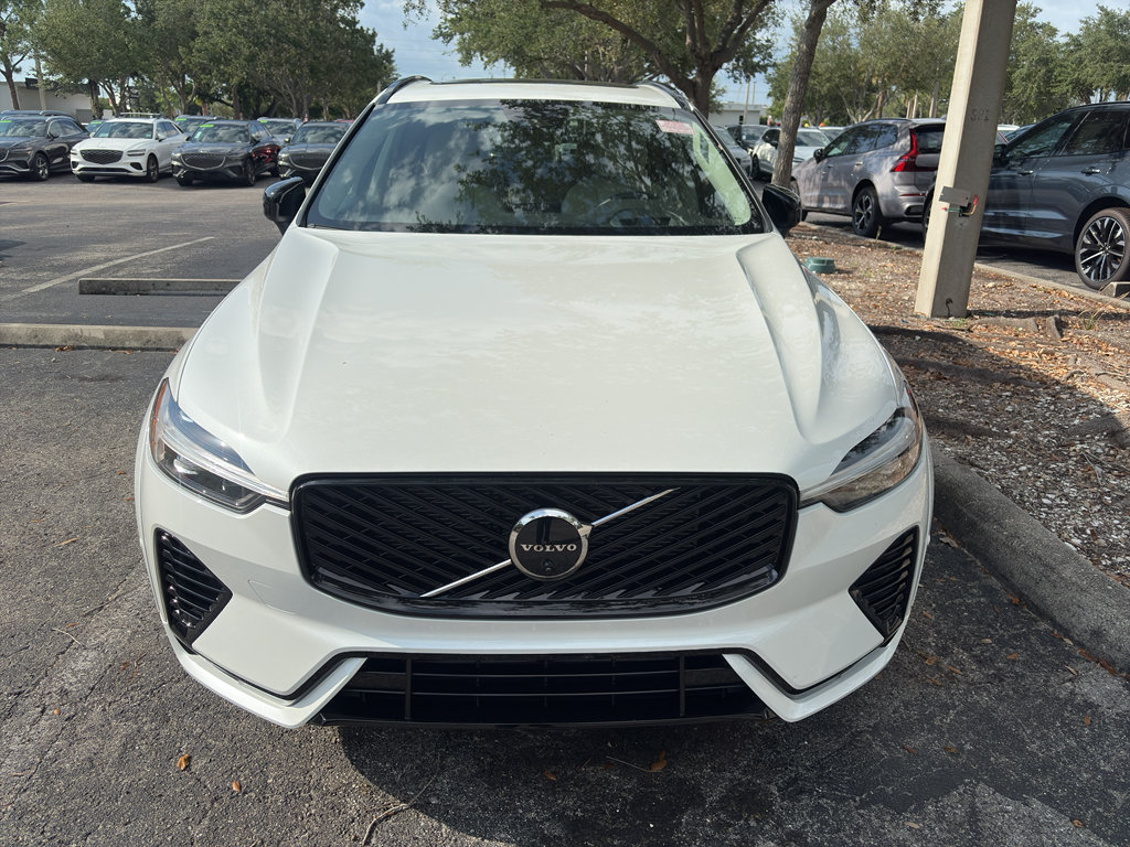 Used 2026 Volvo XC60 T8 Ultra w/ Protection Package AWD/4WD image 2