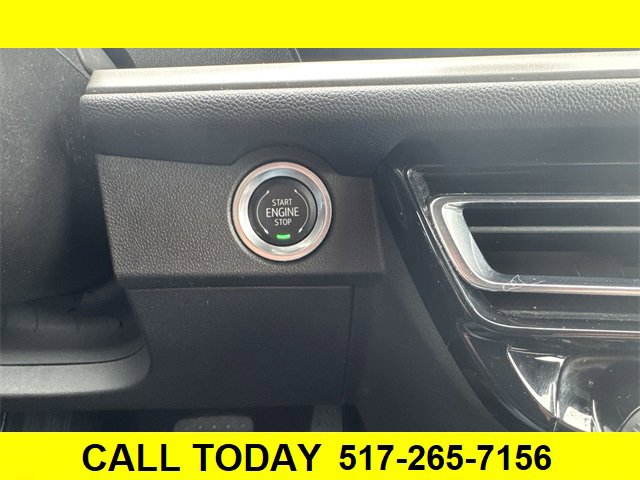 Used 2024 Chevrolet Traverse LT image 18