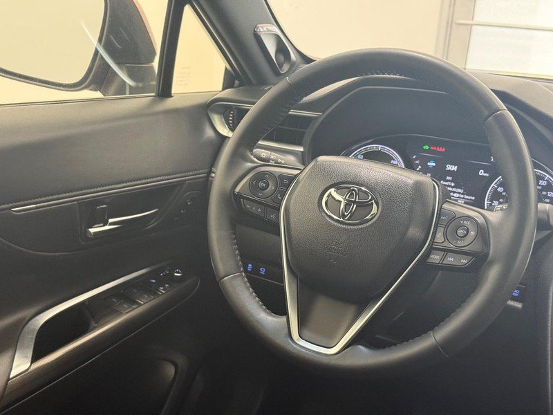 Used 2021 Toyota Venza Limited w/ Advanced Technology Package AWD/4WD image 12
