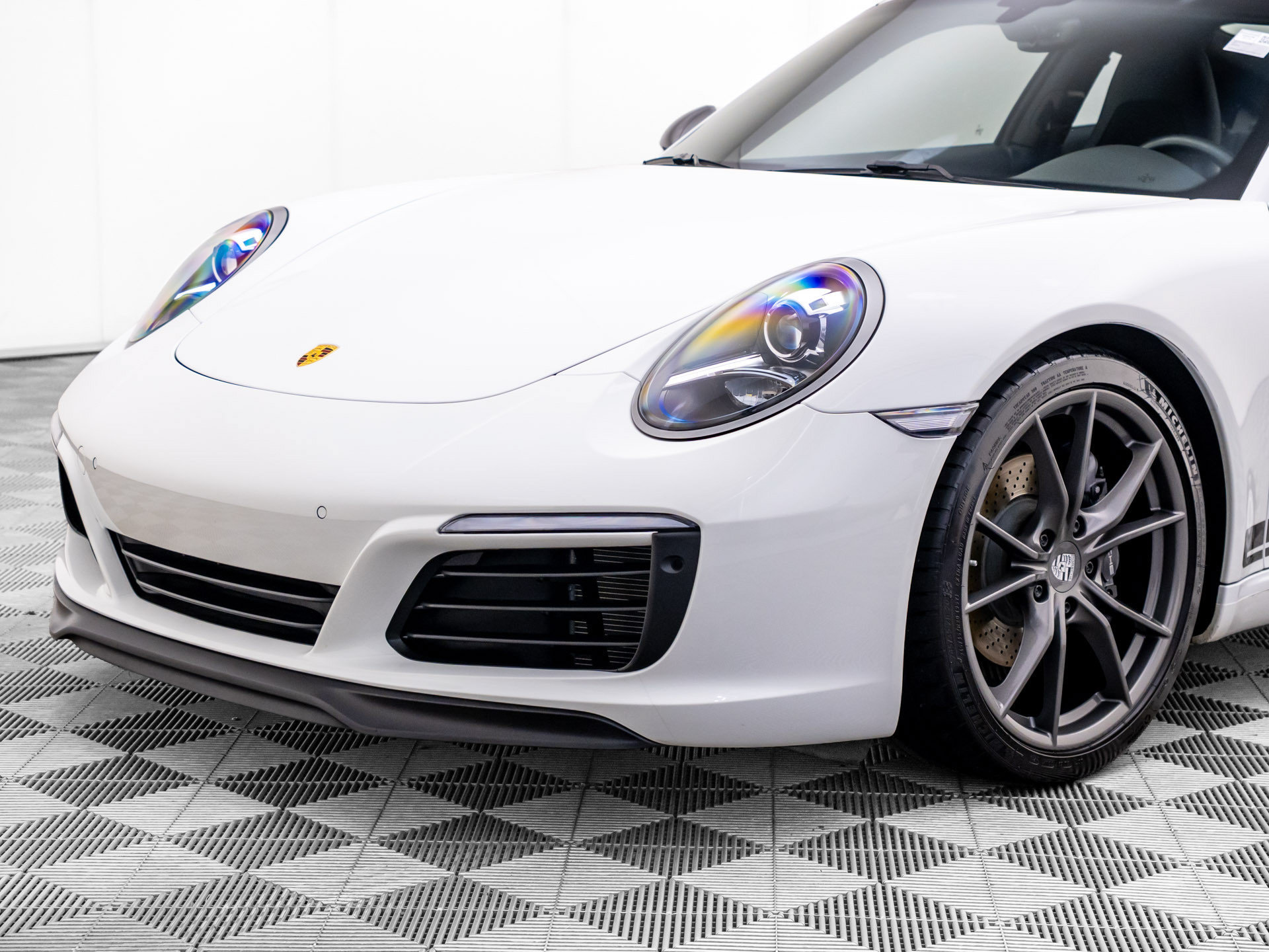 Used 2019 Porsche 911 Carrera T RWD image 36