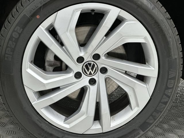 Used 2021 Volkswagen Atlas SE w/ Towing Package AWD/4WD image 10