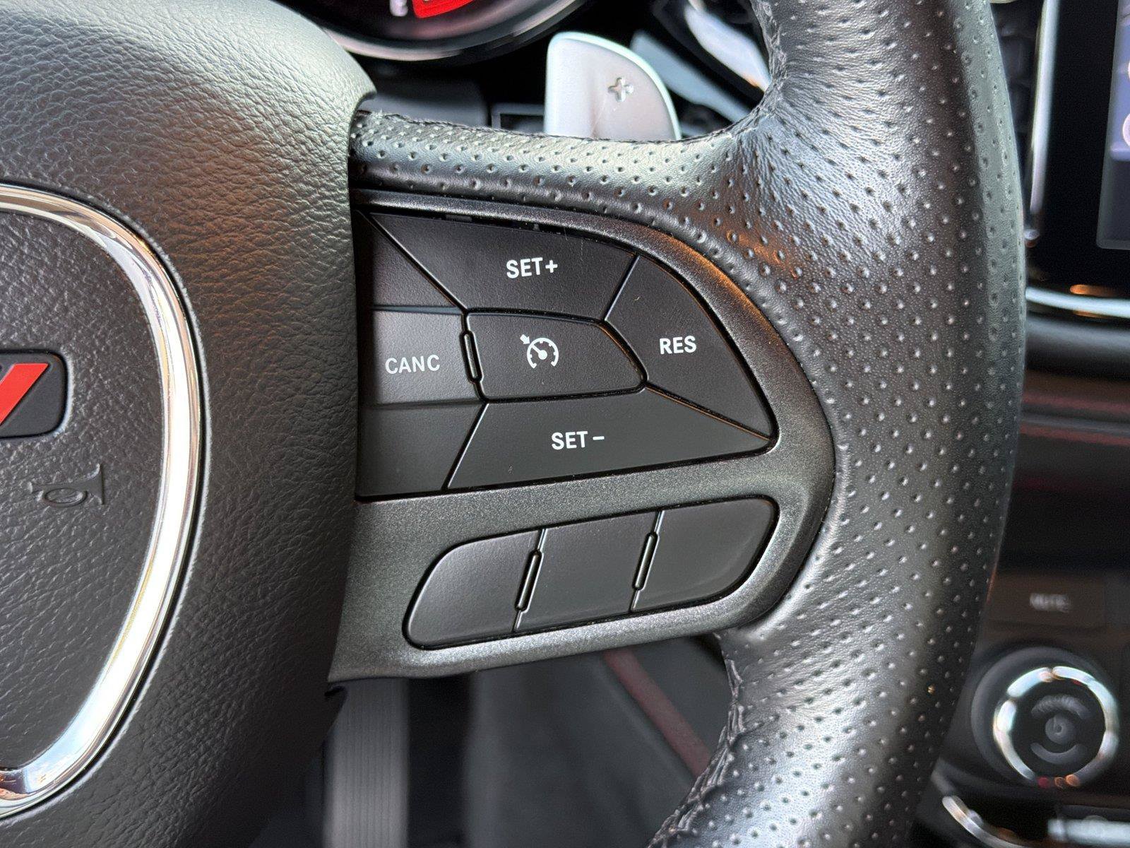 Used 2025 Dodge Durango GT RWD image 27