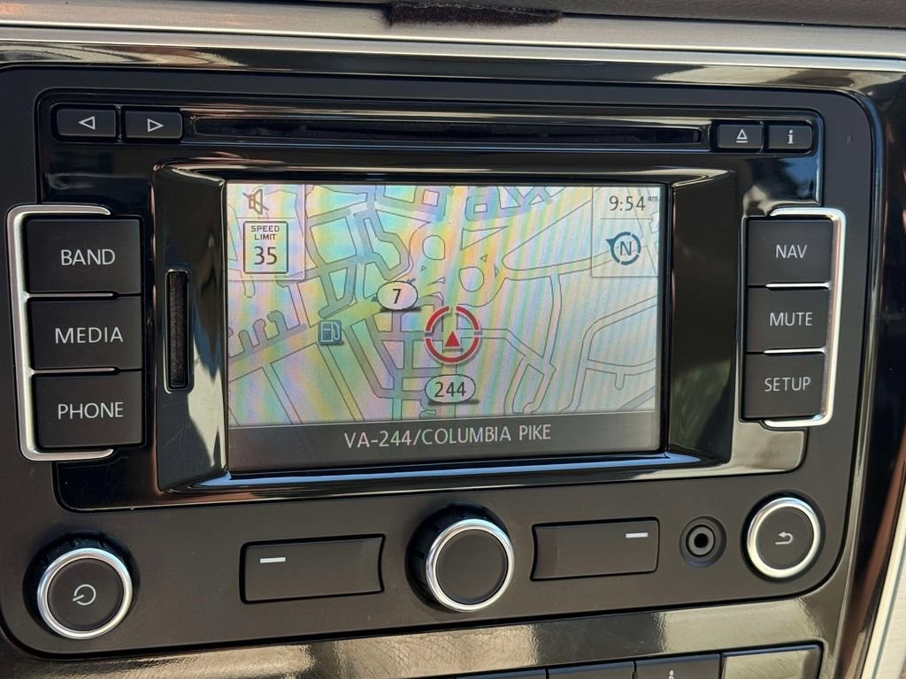 Used 2013 Volkswagen Passat 2.5 SE FWD image 15