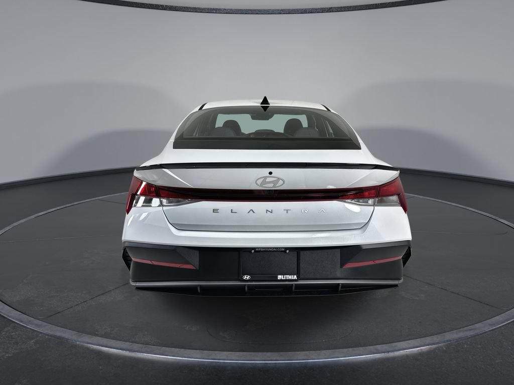 New 2026 Hyundai Elantra SEL Sport FWD image 7