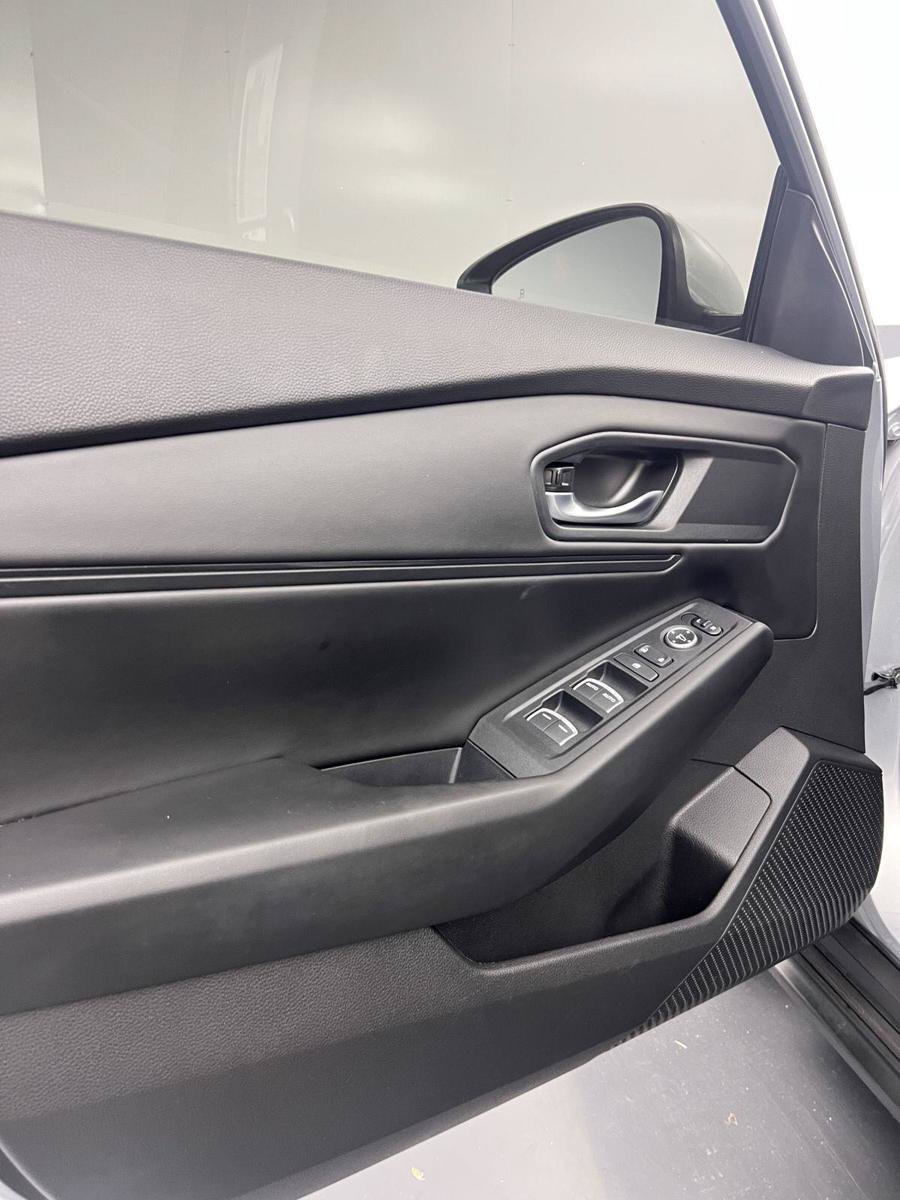 Used 2024 Honda Accord EX image 12