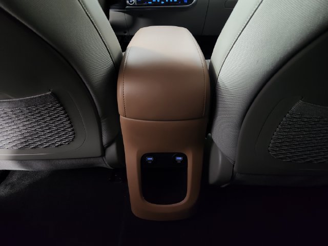 Certified 2024 Hyundai Ioniq 5 Limited AWD/4WD image 18