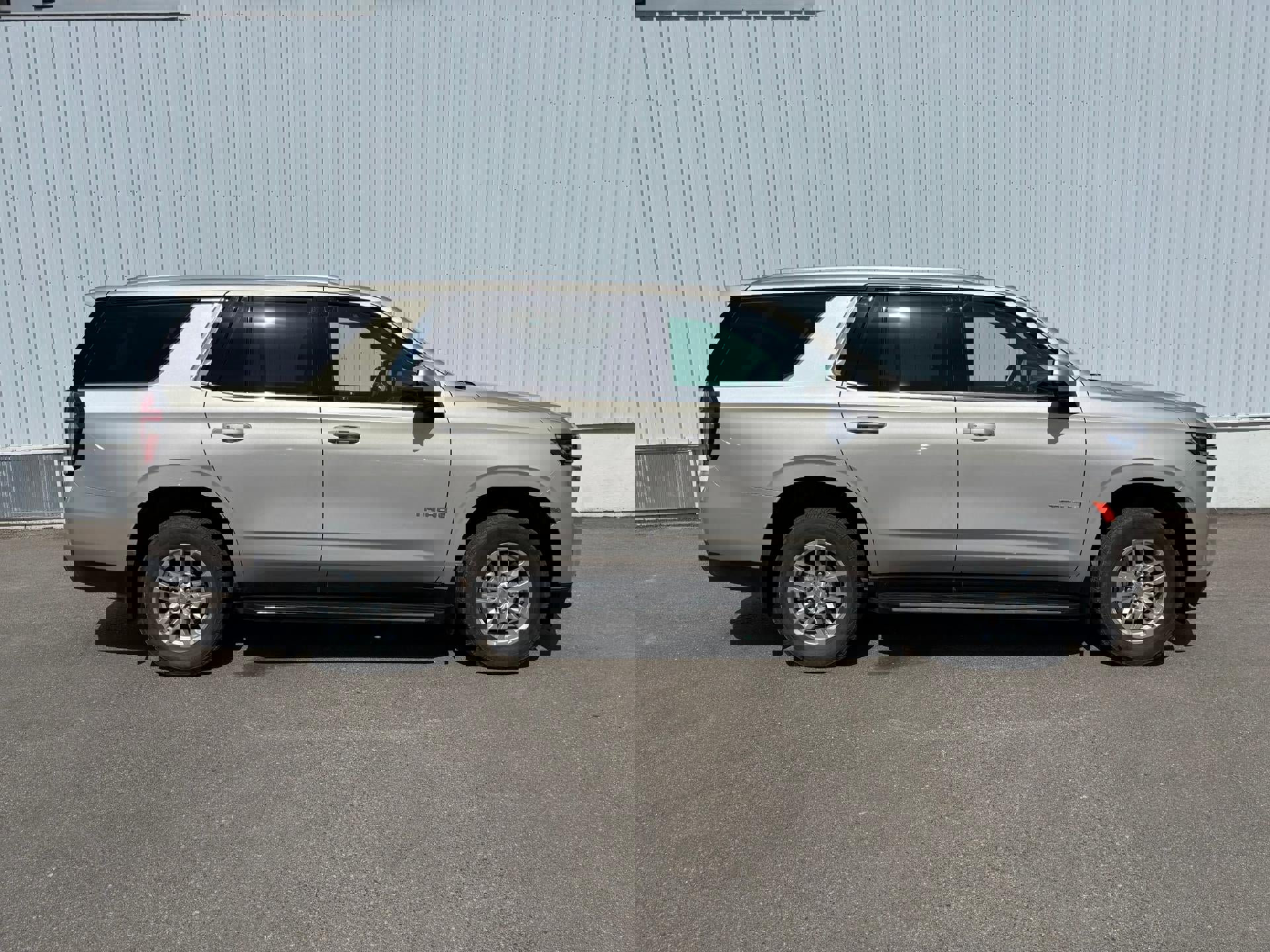 Used 2021 Chevrolet Tahoe LT w/ Luxury Package image 8