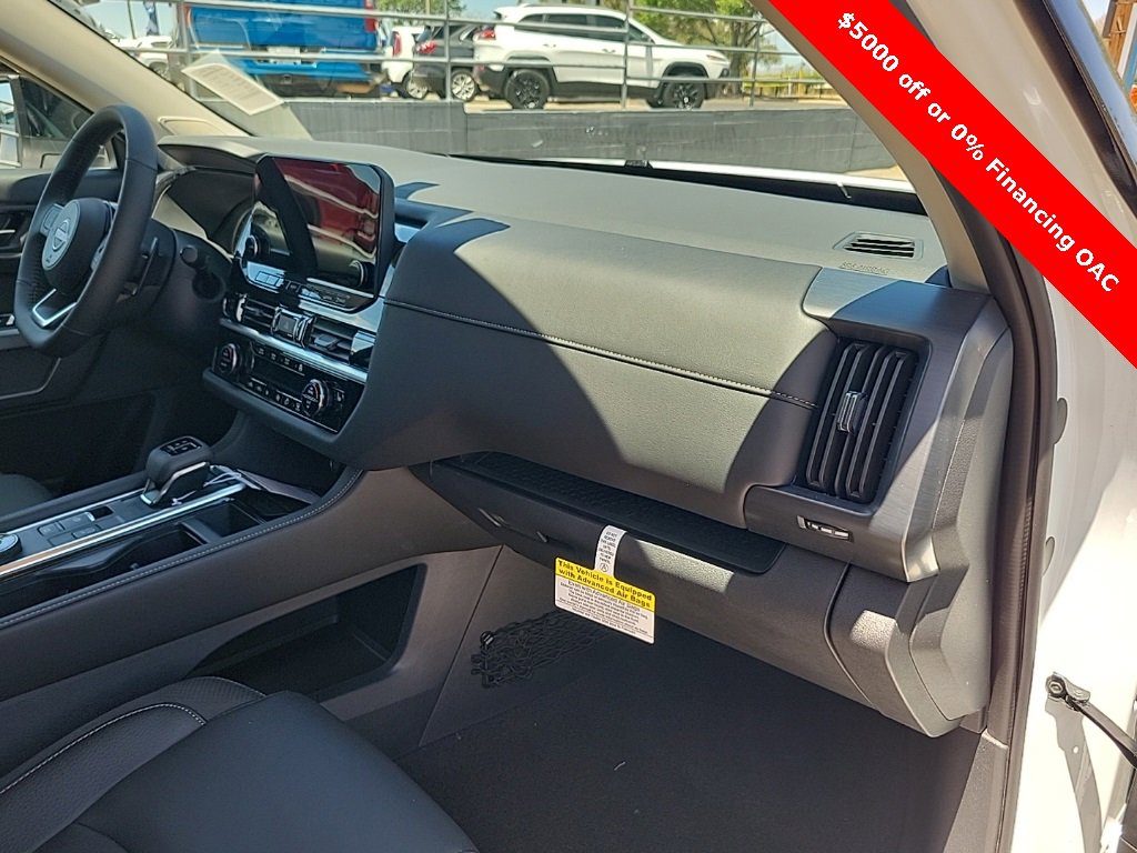 New 2025 Nissan Pathfinder SL w/ SL Premium Package image 49