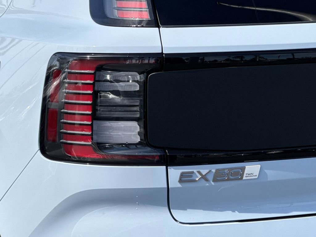 New 2026 Volvo EX30 Cross Country Ultra AWD/4WD image 25