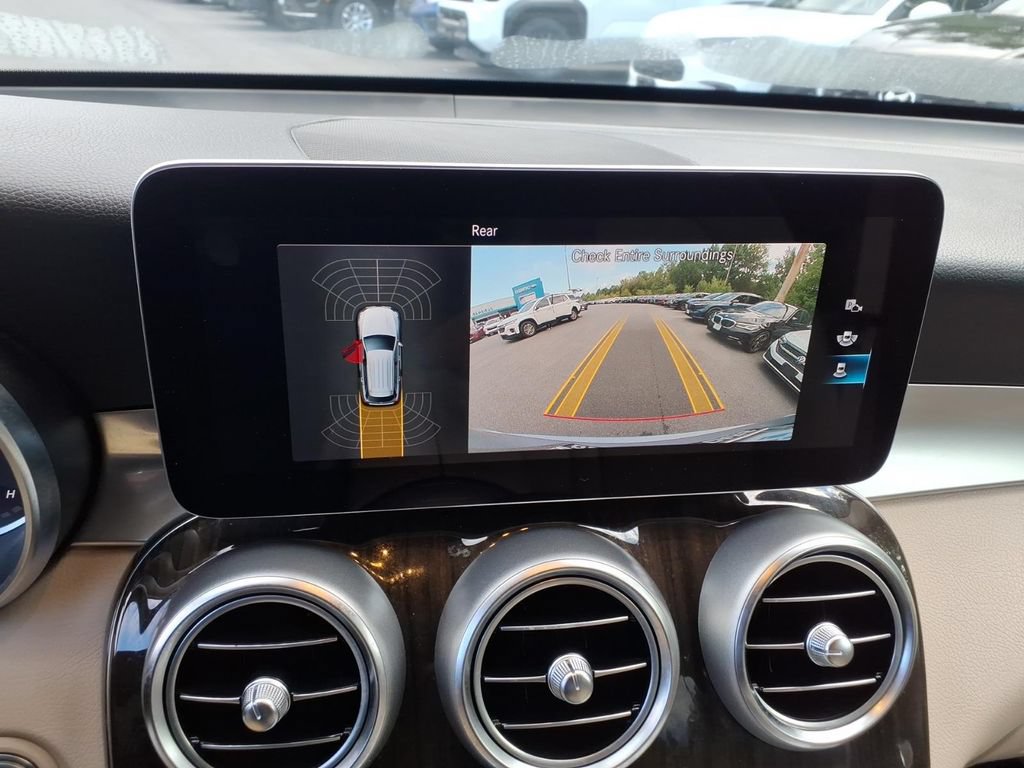 Used 2022 Mercedes-Benz GLC 300 image 23