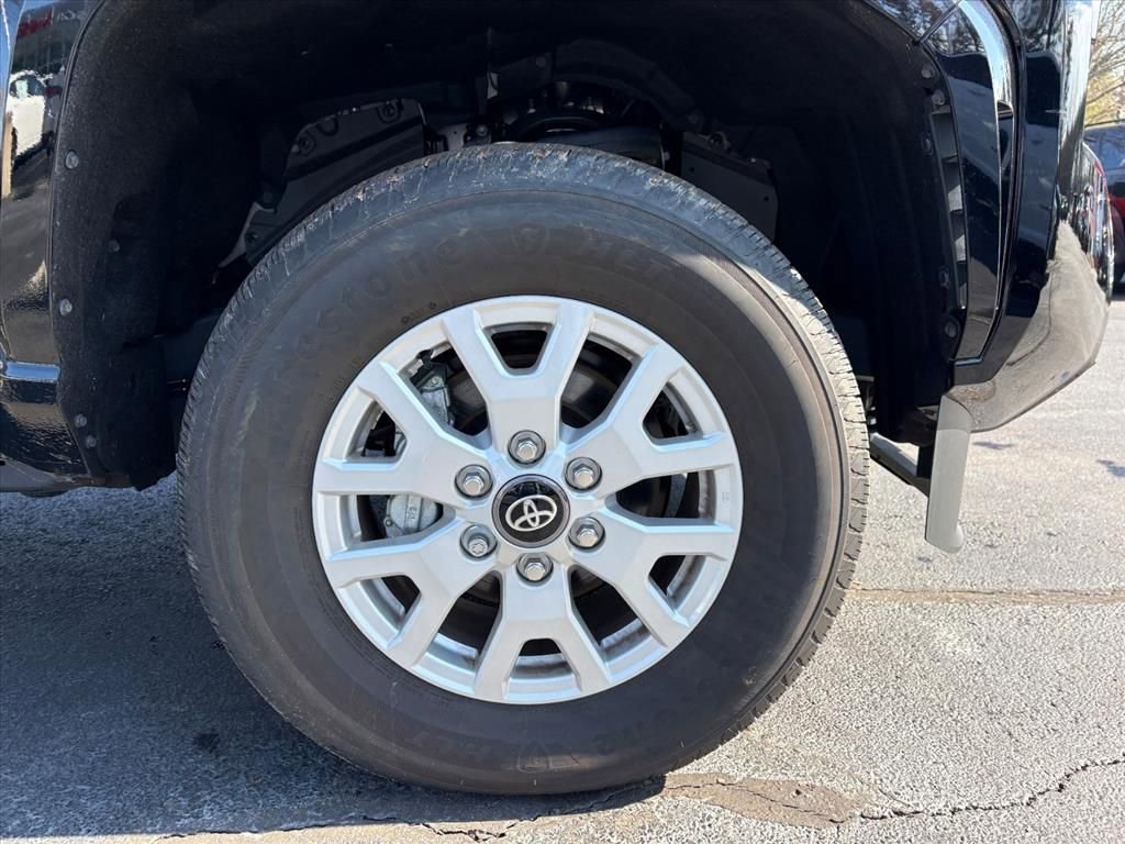 Used 2024 Toyota Tacoma SR5 image 25