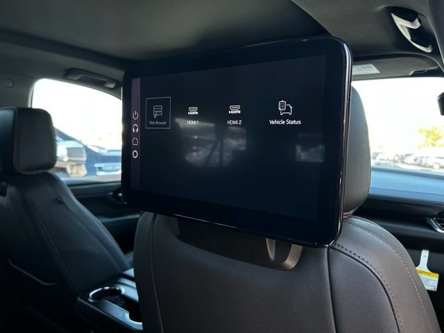 New 2025 GMC Yukon XL AT4 w/ AT4 Premium Plus Package AWD/4WD image 36