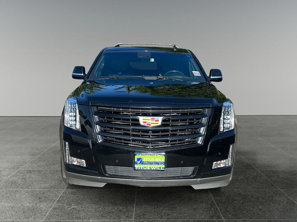 Used 2019 Cadillac Escalade ESV Platinum w/ Escalade Sport Edition image 2