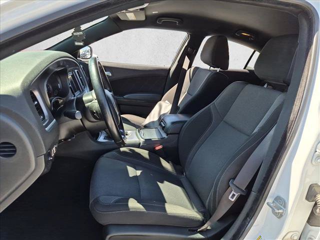 Used 2020 Dodge Charger SXT w/ Blacktop Package RWD image 12