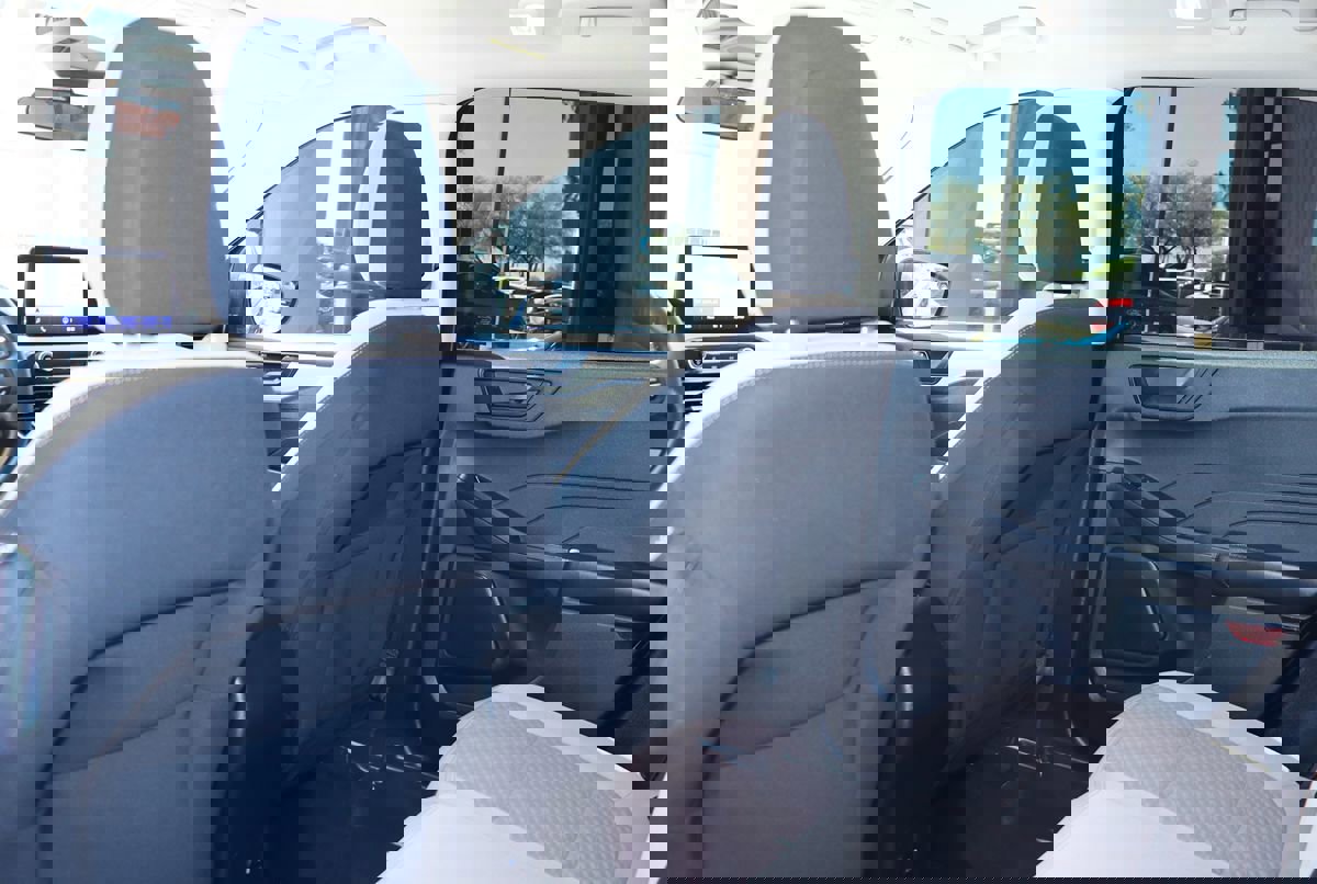 Used 2022 Ford Escape SE image 31