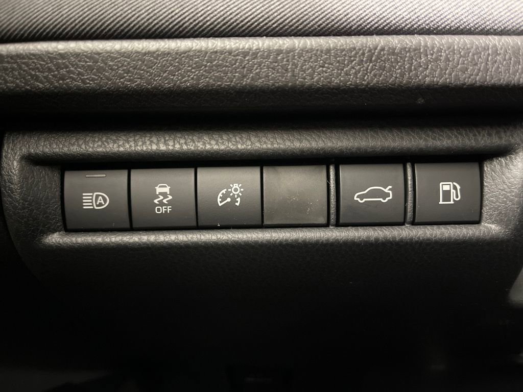 New 2026 Toyota Camry LE image 28