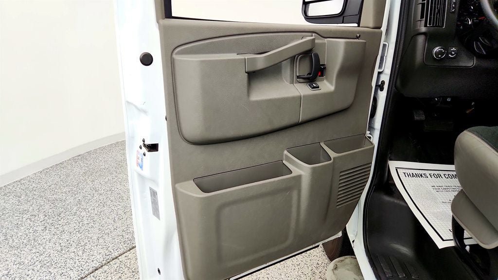 Used 2025 GMC Savana 2500 w/ Driver Convenience Package RWD image 10