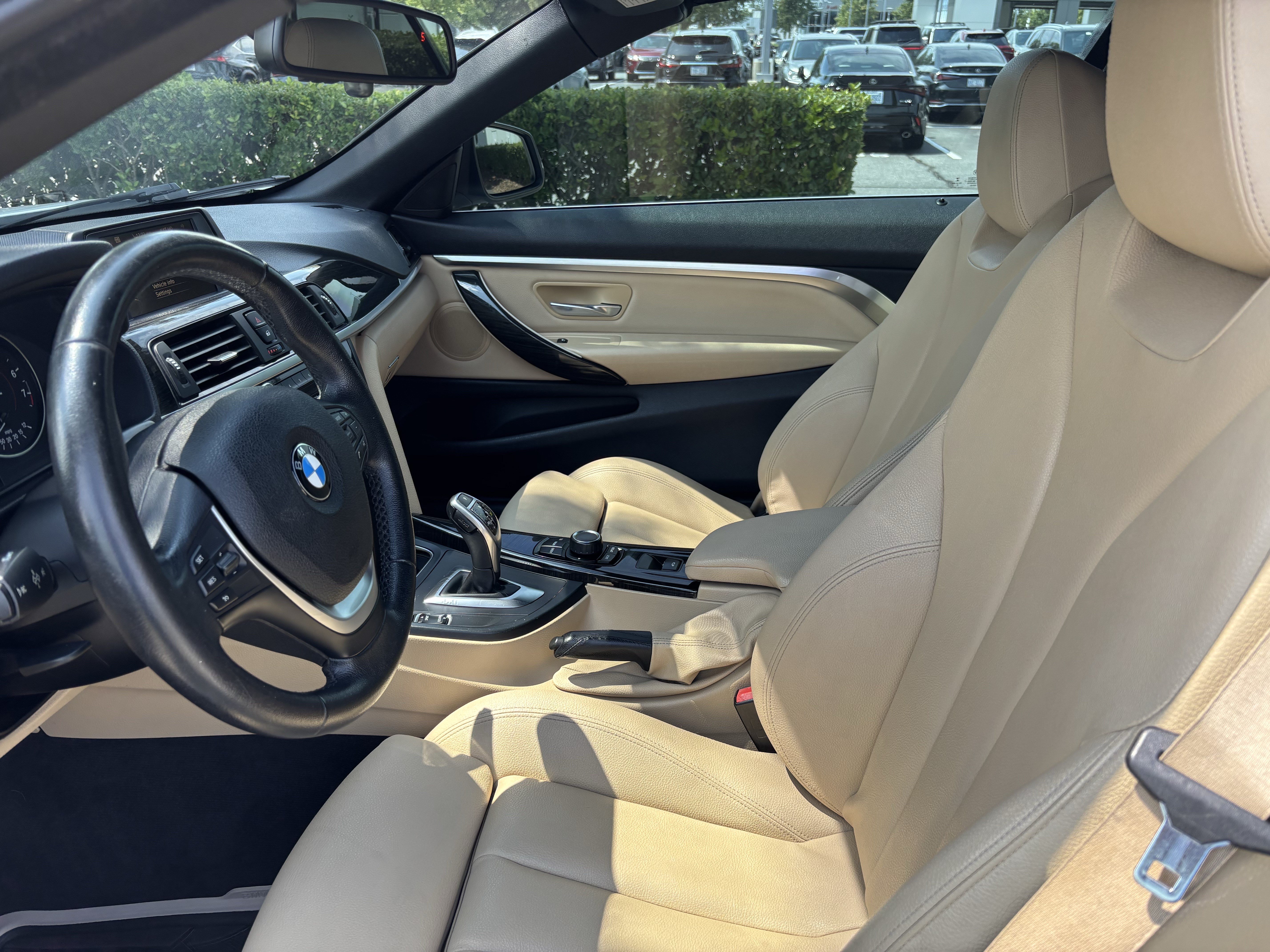 Used 2017 BMW 430i Convertible RWD image 16