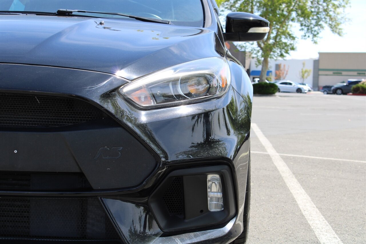 Used 2016 Ford Focus RS AWD/4WD image 16
