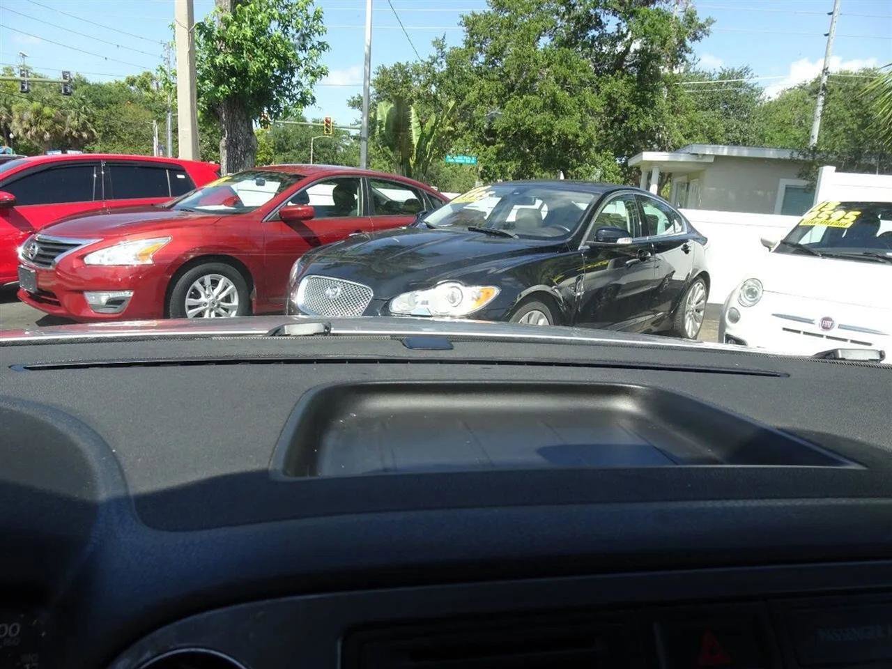 Used 2017 Volkswagen Tiguan S image 36