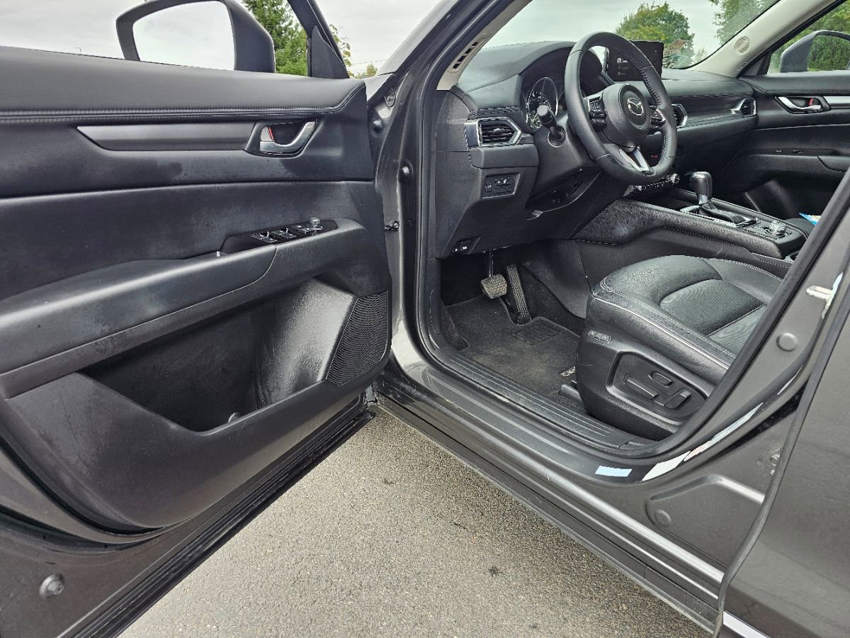 Used 2025 MAZDA CX-5 AWD 2.5 S w/ Preferred Package image 23