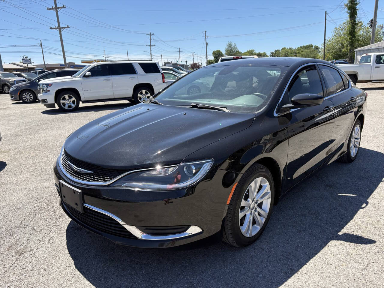 Used 2016 Chrysler 200 Limited w/ Anniversary Edition FWD image 5