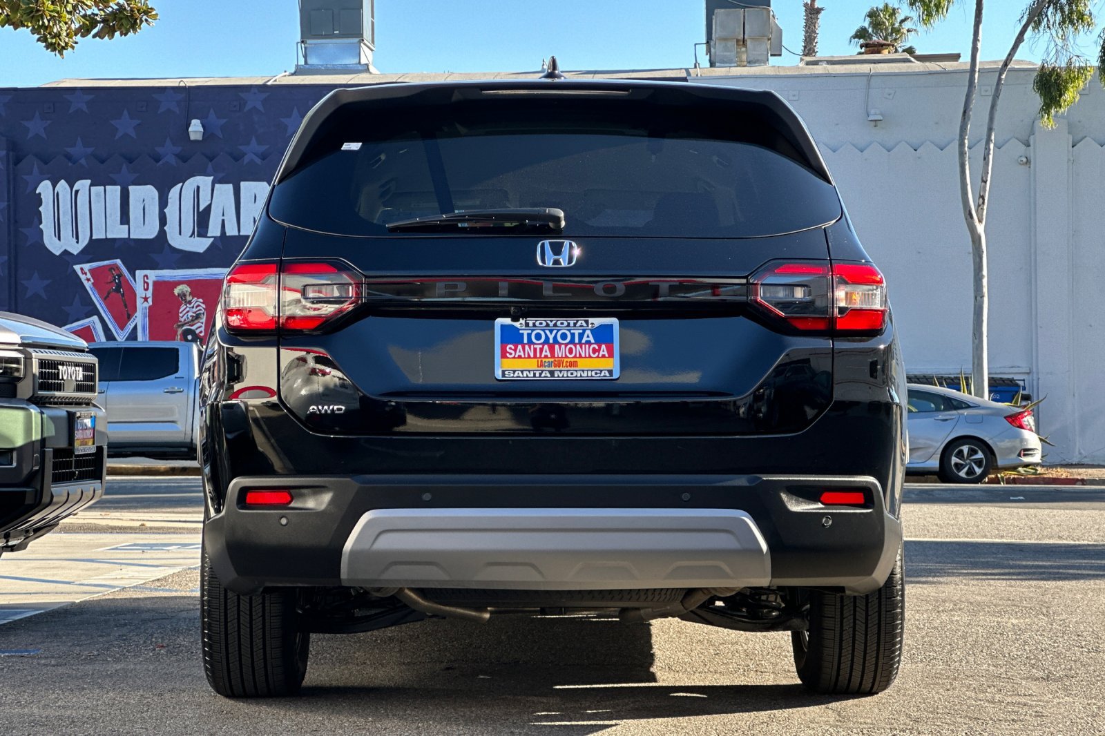 Used 2025 Honda Pilot EX-L image 5